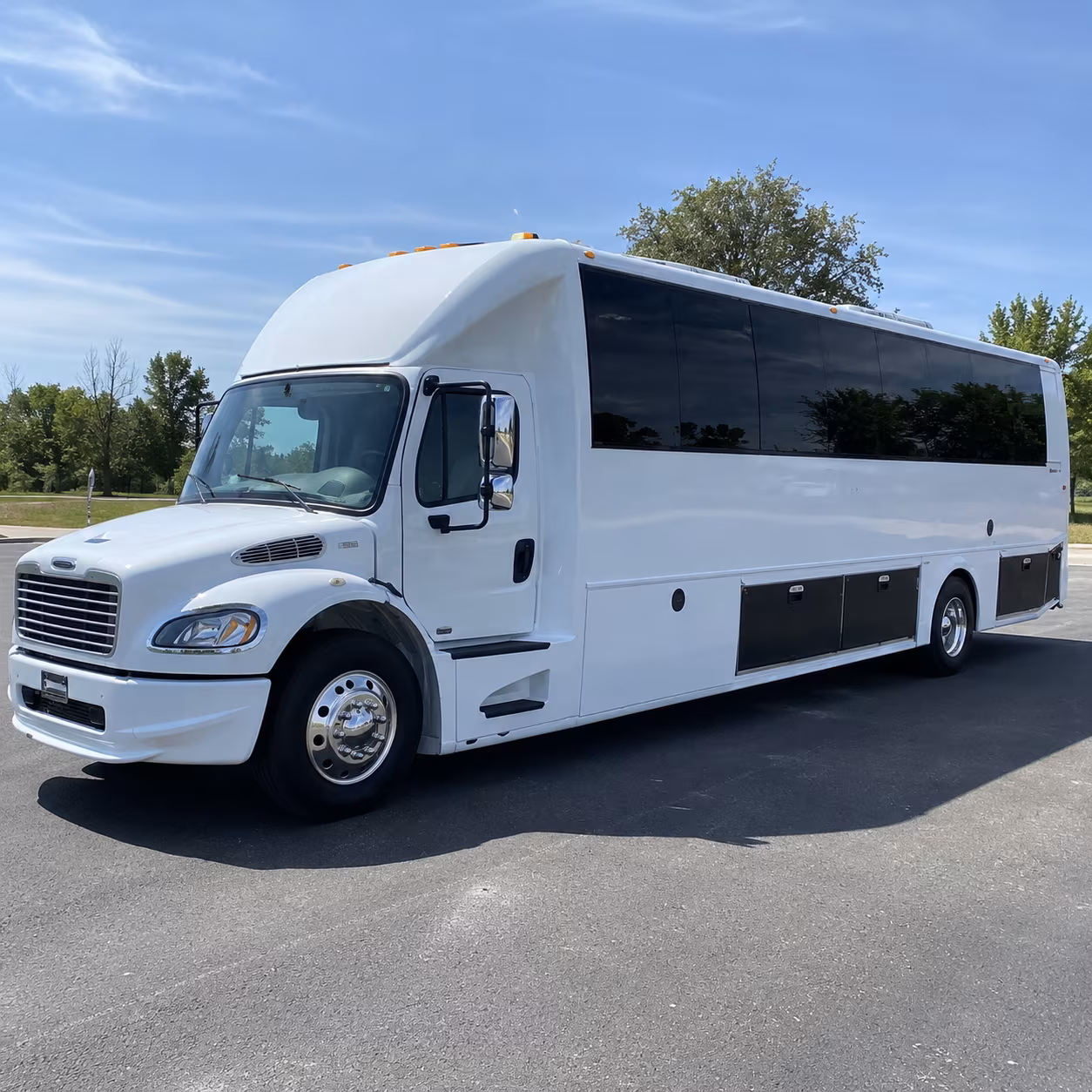 draper 40 passenger party bus